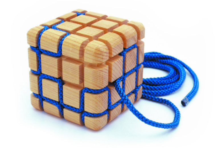 ひもキューブ