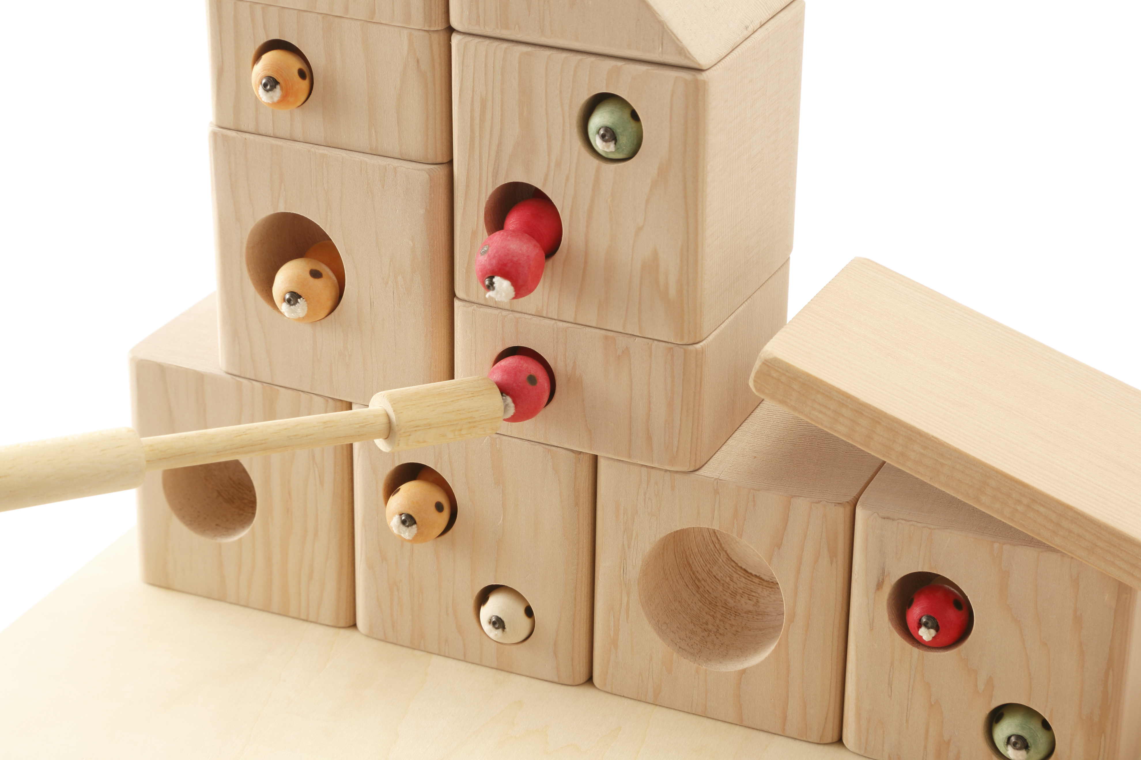 ひっつきむしの積み木