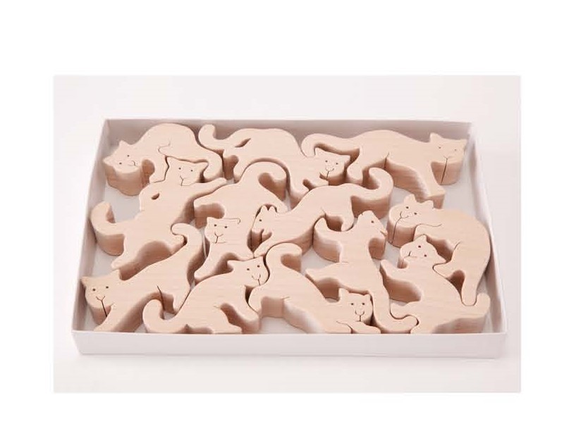 ネコの自由積木