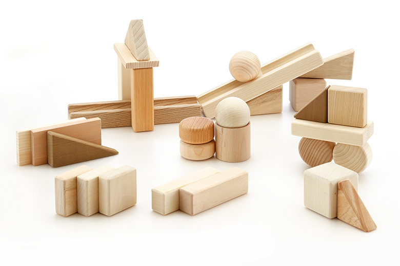 まあるいかたちのはいったつみき