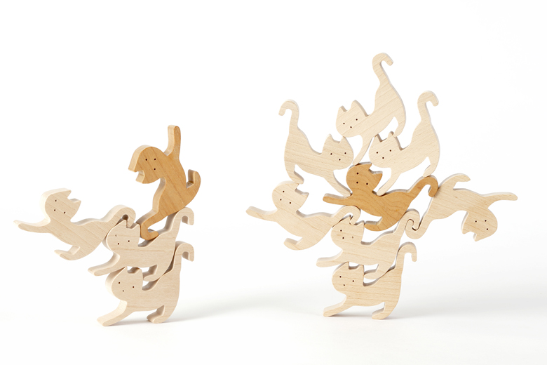 創造力を養う組み木ネコ