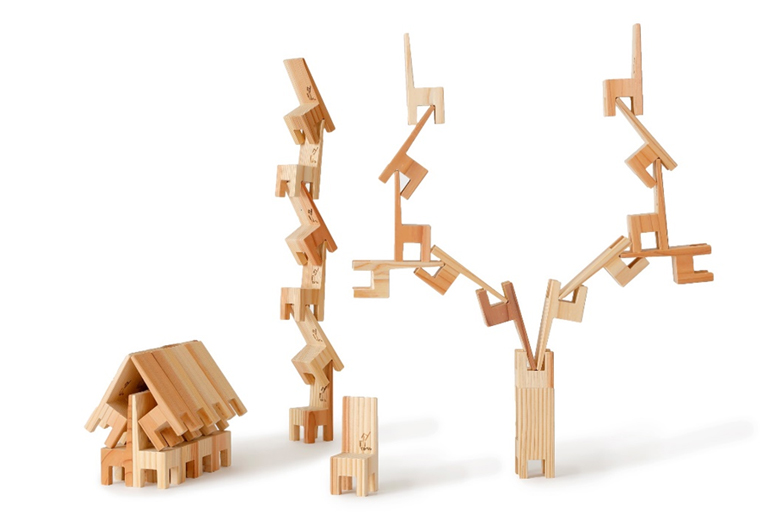 てるぺん　不思議な椅子