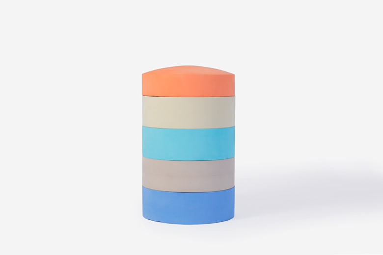 MOES レインボーチェア