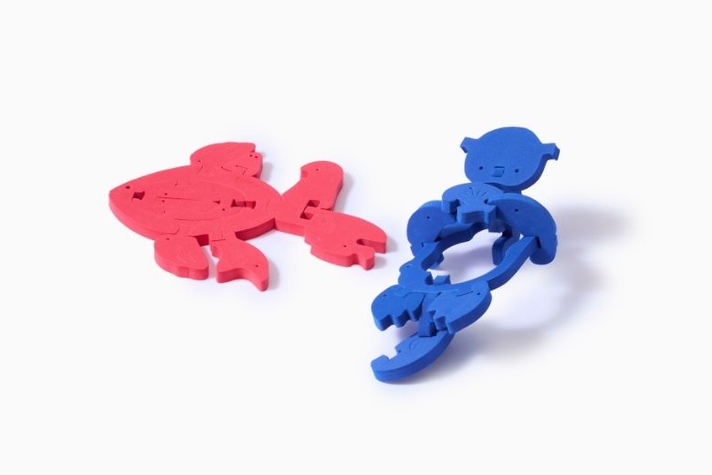 フローティック